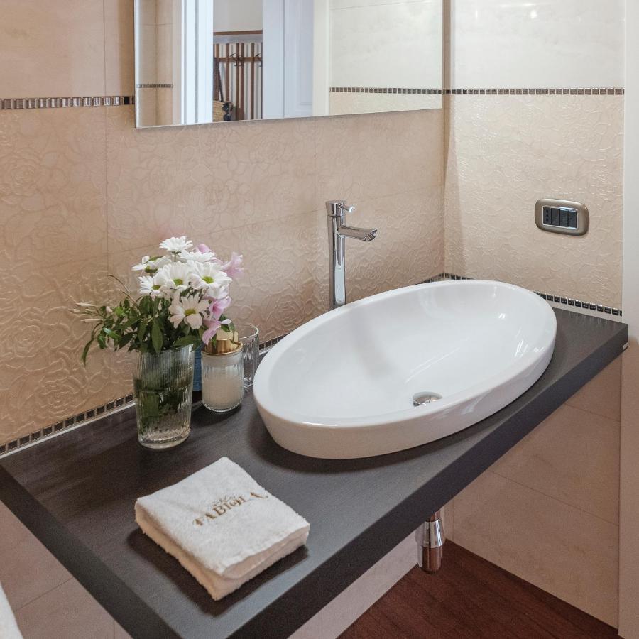 גרוטליה Fabiola Exclusive Apartment מראה חיצוני תמונה